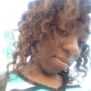 Meet your Posher, Tiffany